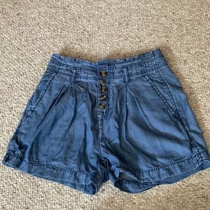 American Eagle Lightweight Flowy Shorts.